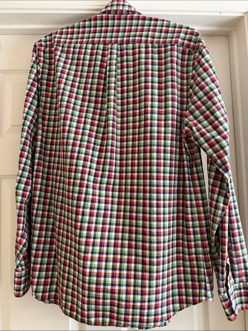 GAP Men's Multi-Color Plaid Button-Down Shirt